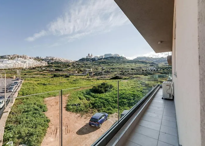Luxe 3Br Melliehabay Stunning Terrace By Homely