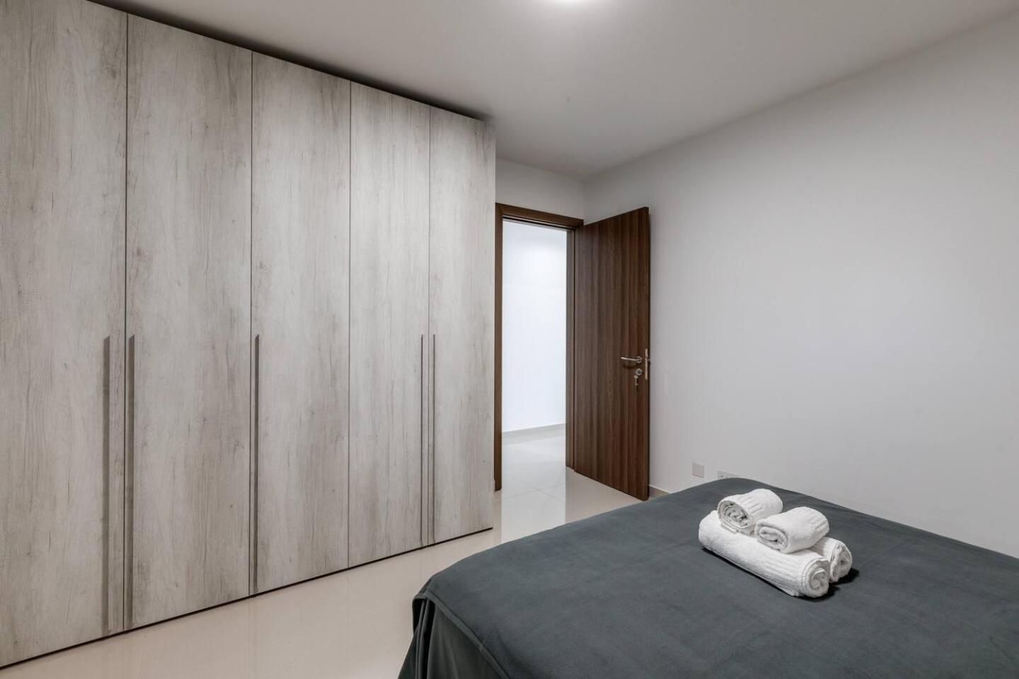Luxe 3br Melliehabay Stunning Terrace By Homely Mellieħa